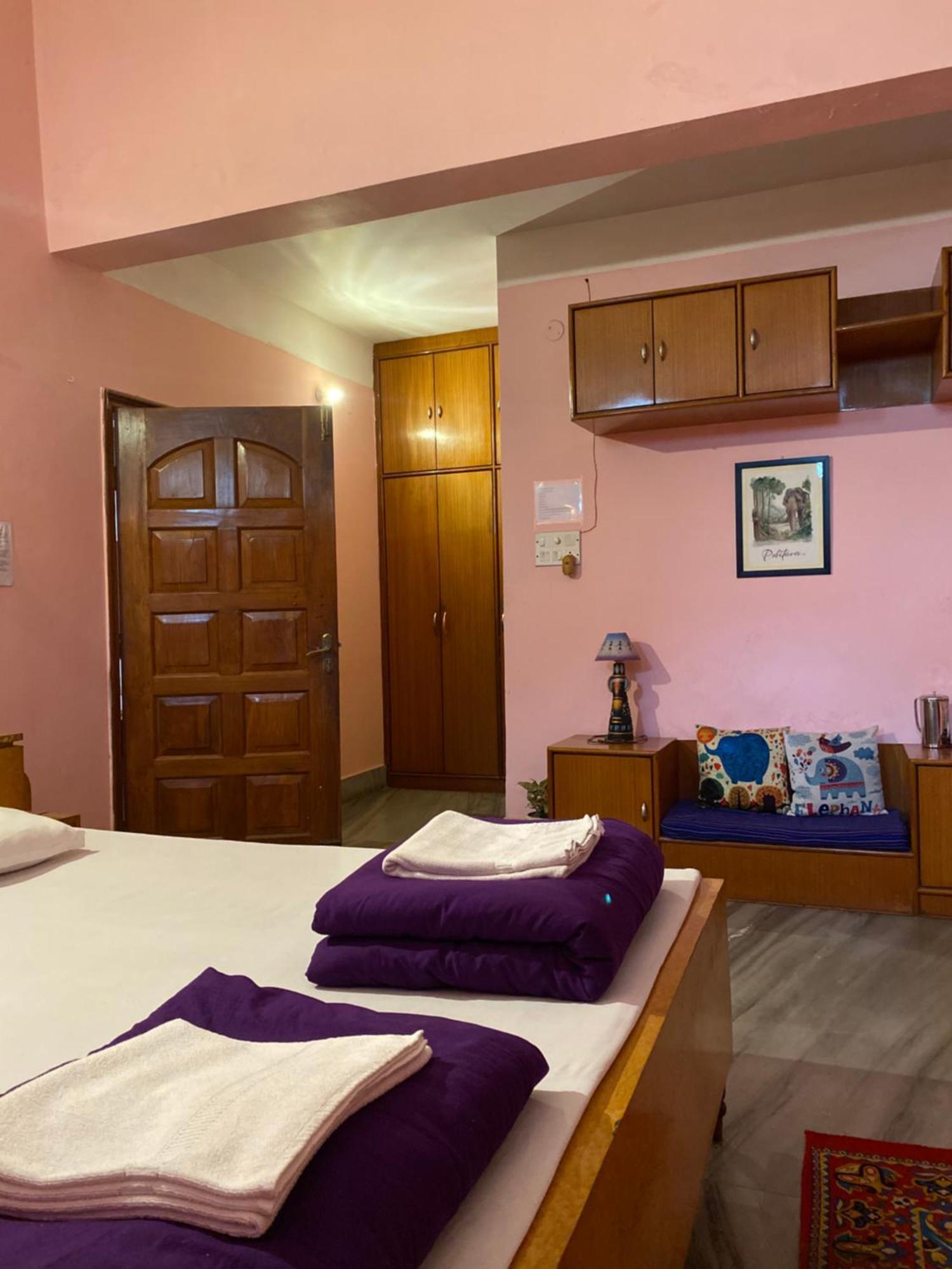 Assam Home Hostel Project Guwahati Rom bilde