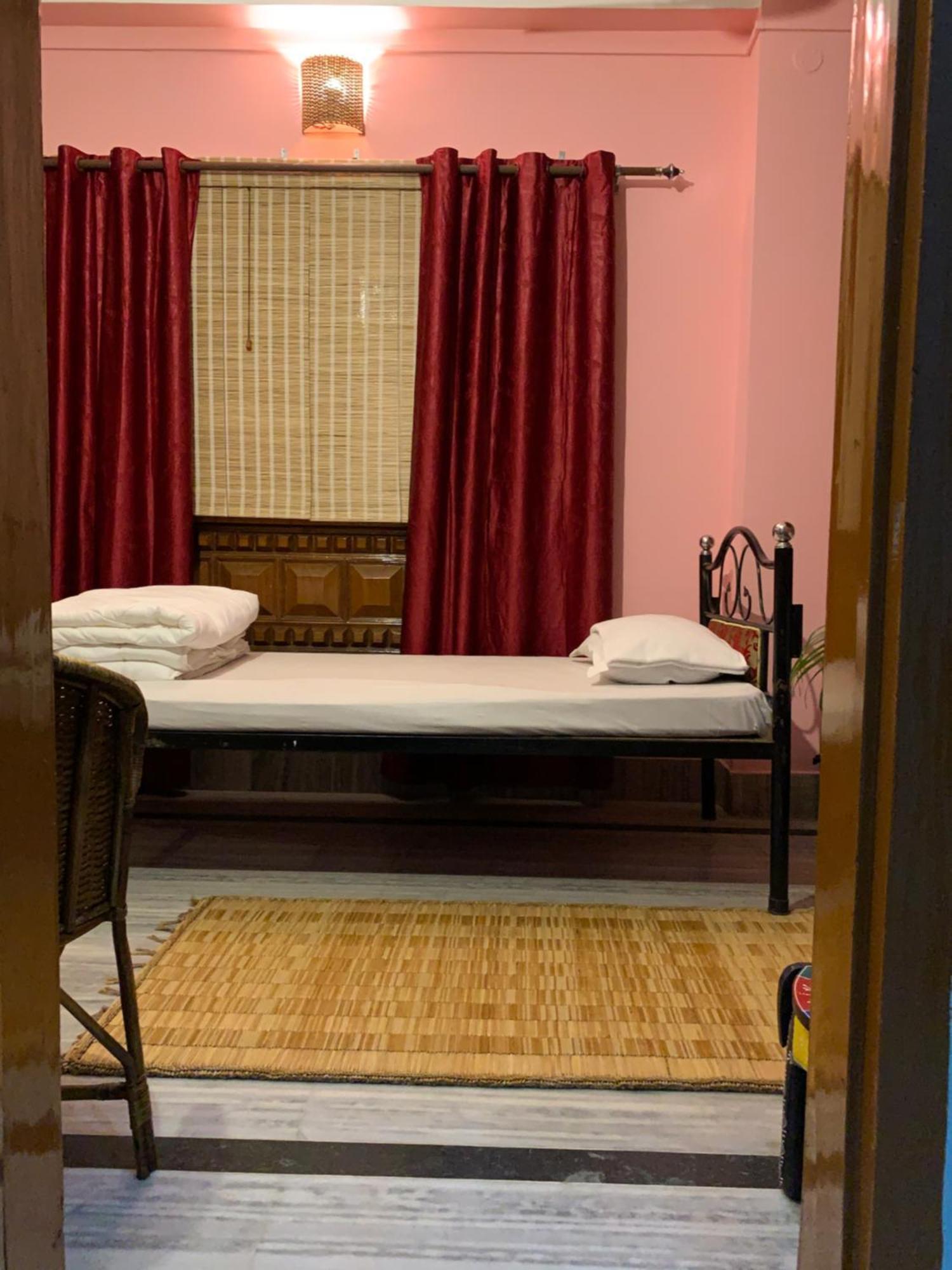Assam Home Hostel Project Guwahati Rom bilde